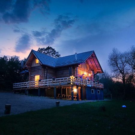 Woods Lodge Plitvice Lakes Drežnik Grad Esterno foto