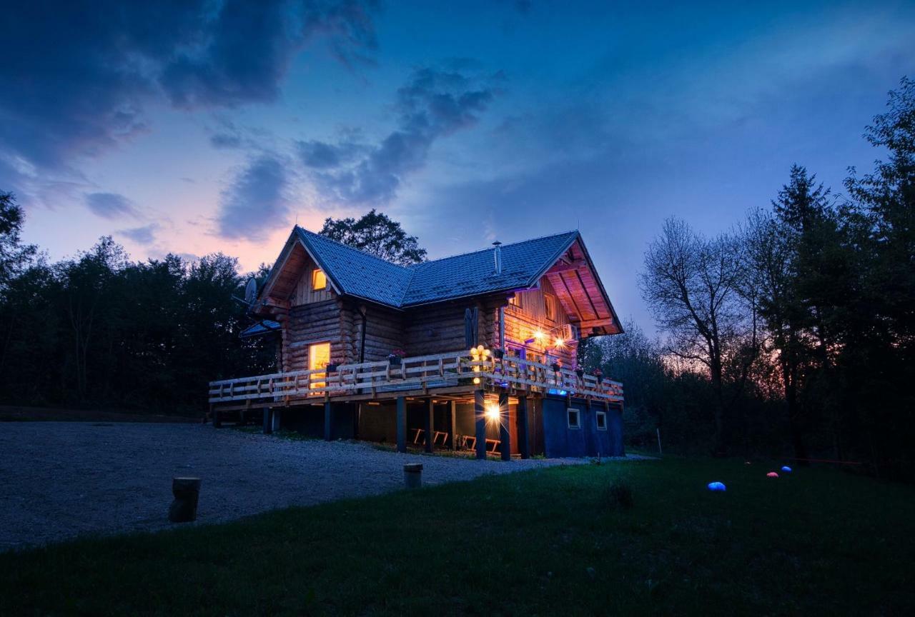 Woods Lodge Plitvice Lakes Drežnik Grad Esterno foto