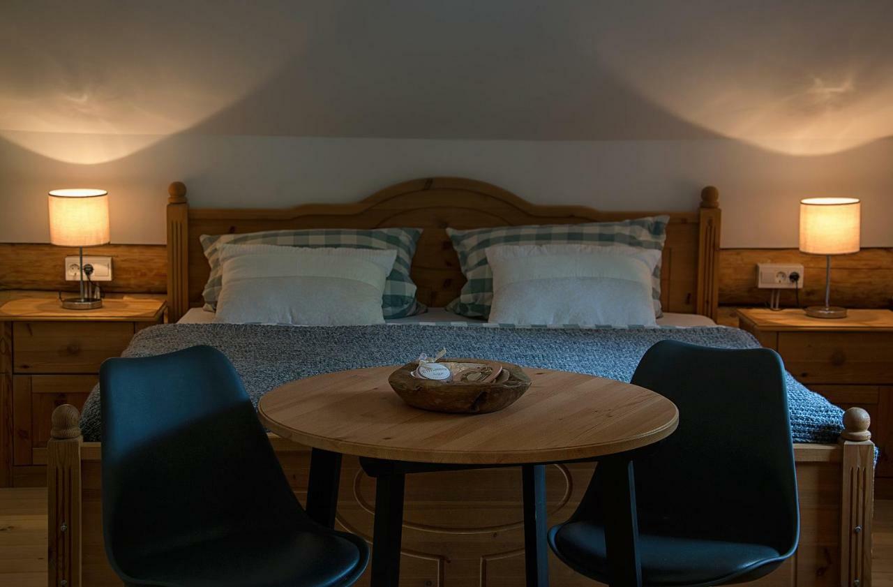 Woods Lodge Plitvice Lakes Drežnik Grad Esterno foto
