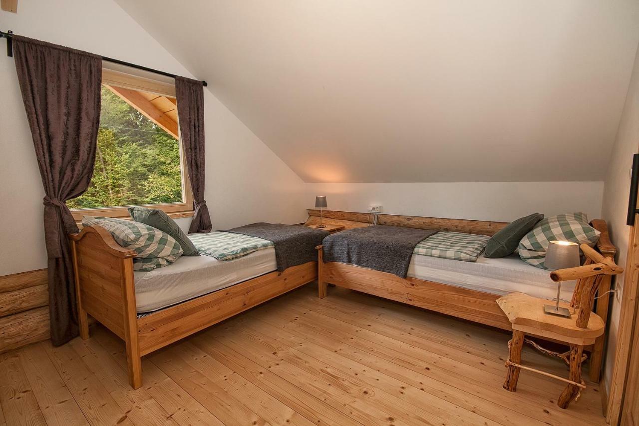 Woods Lodge Plitvice Lakes Drežnik Grad Esterno foto